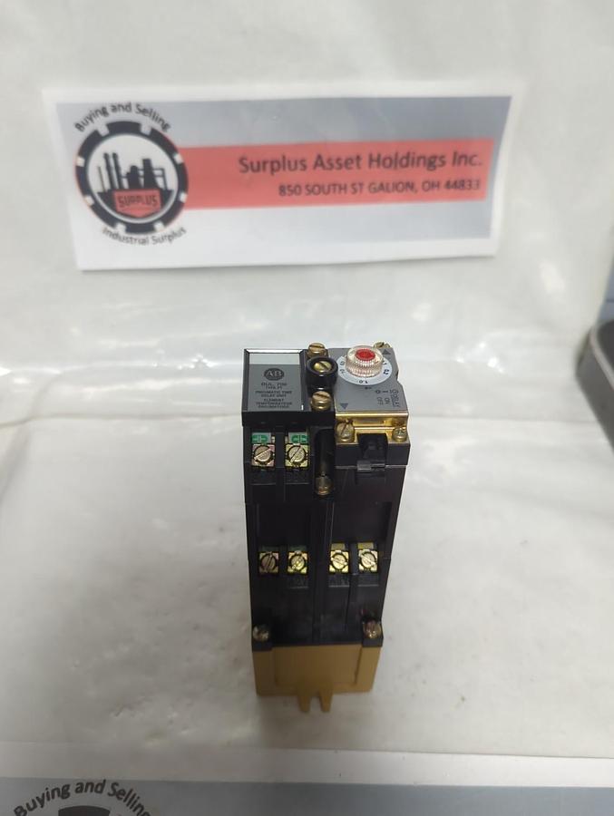 Used ALLEN BRADLEY,700-PT,PNEUMATIC TIME-DELAY UNIT PRE-OWNED