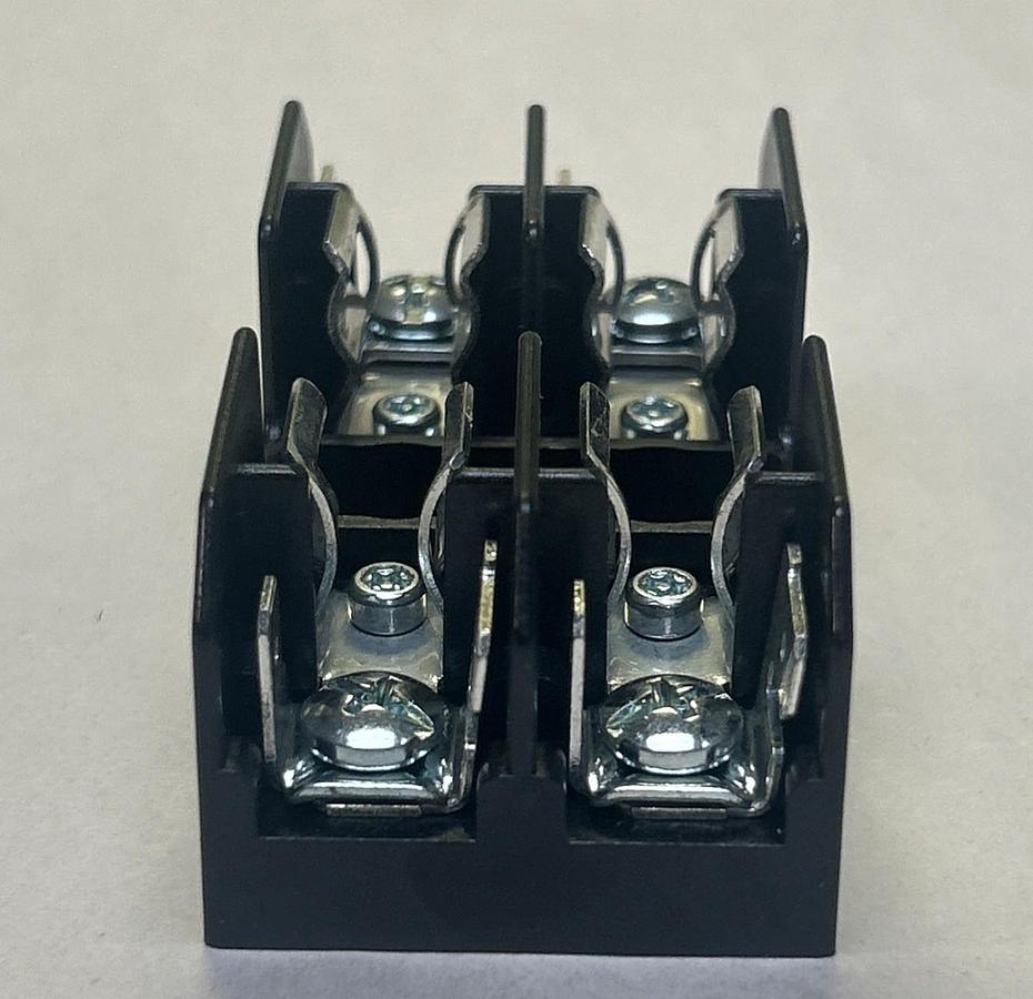 BUSSMANN,BM6032PQ,FUSE BLOCK HOLDER 30A 600V NOS