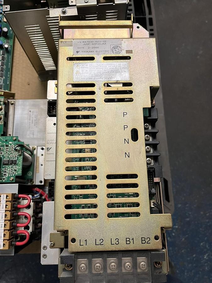 Used YASKAWA,JUSP-ACP35JAA,SERVO CONVERTOR