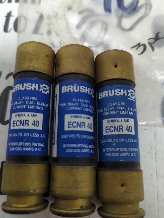 BRUSH,ECNR-40,DUAL ELEMENT FUSES LOT OF 3 NOS