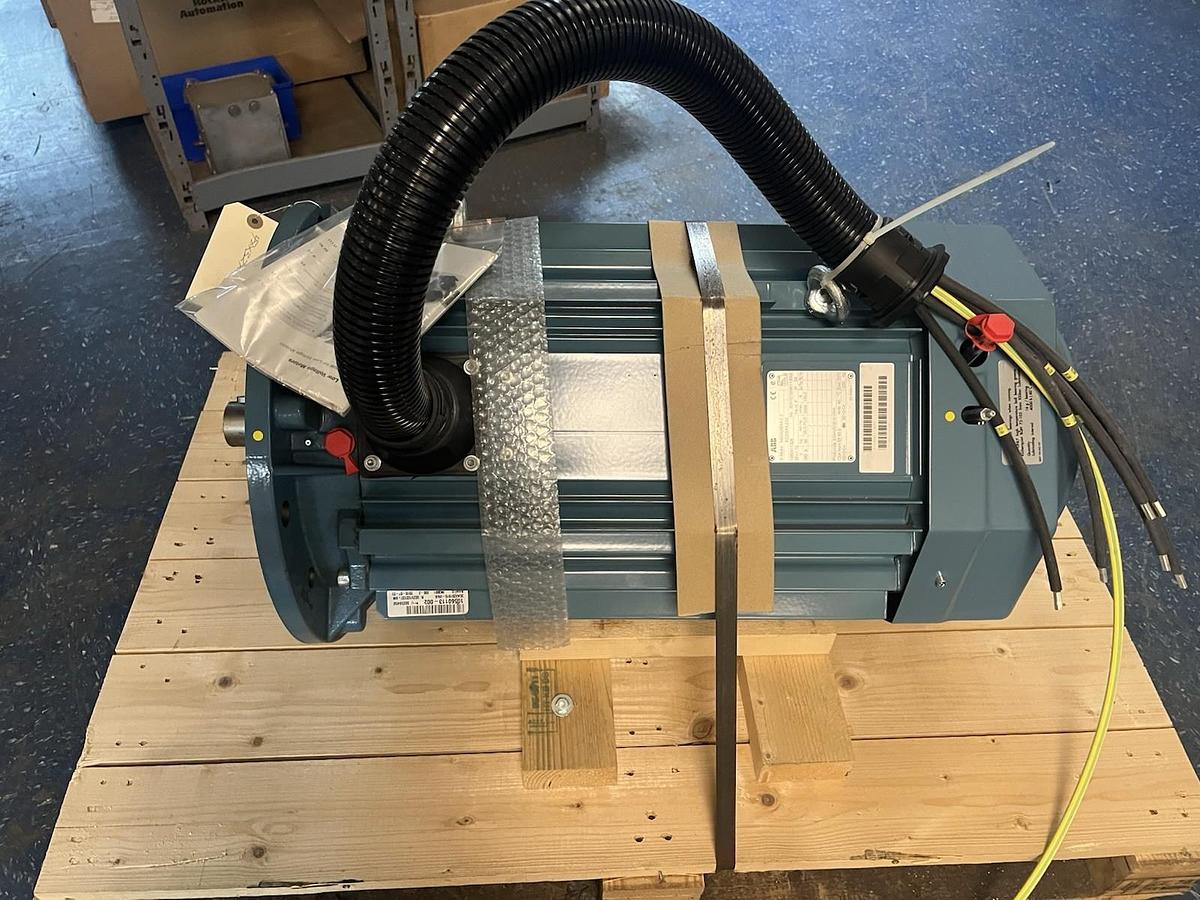 ABB,M3AA200MLE2-3GV1010560113002,MOTOR 75HP 3565RPM 380V 3PH 200MLE55