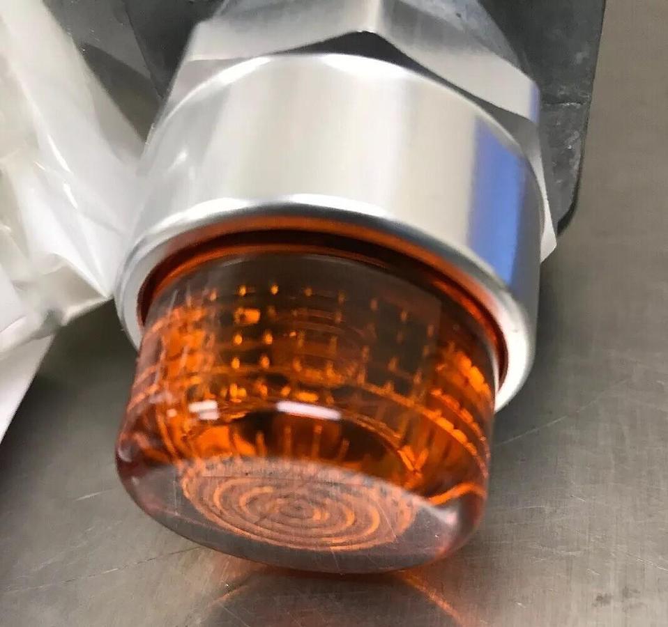 Allen Bradley,800T-SB00XX,Illuminated Amber Push Button