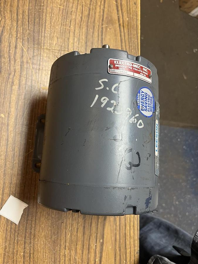 Used LEESON,110051.00,AC MOTOR 1/3HP 1725RPM 3PH C56