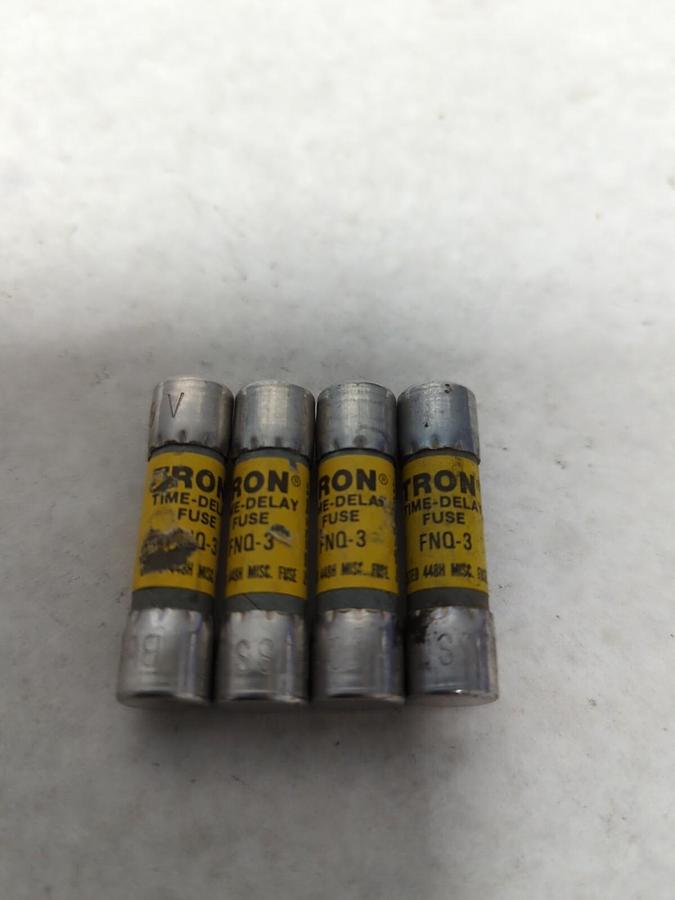 Used COOPER BUSSMANN,FNQ-3,TRON 3 AMP FUSE LOT OF 4 PRE-OWNED