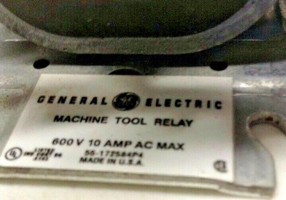 GE,CR2810A11AT2,Machine Tool Relay 115V Coil