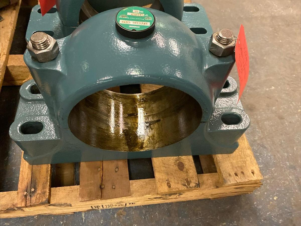 Used DODGE,066411, PILLOW BLOCK BEARING HOUSING SPECIAL DUTY