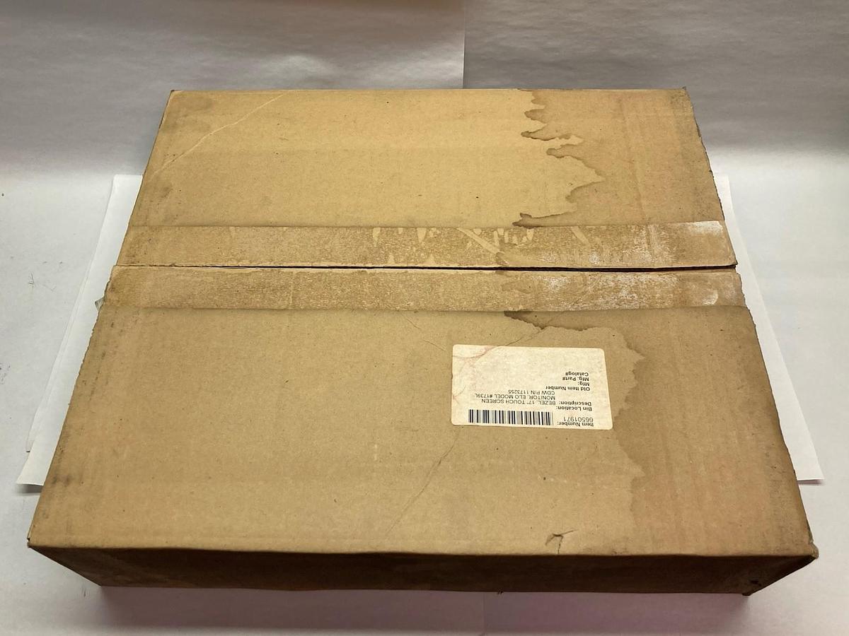 Elo,E860319,Front Mount Bezel Kit