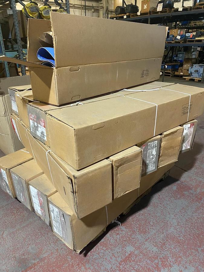 Used CARBORUNDUM,38657,80GRIT ZIRCONIA ALUMINA RESIN CLOTH 51"X126 3 BELTS SKID OF 14