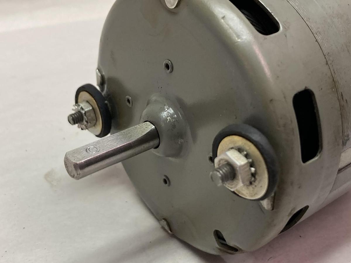 Used Dayton,Model 20069,Motor 1/40HP 1410 RPM 115V 60CY