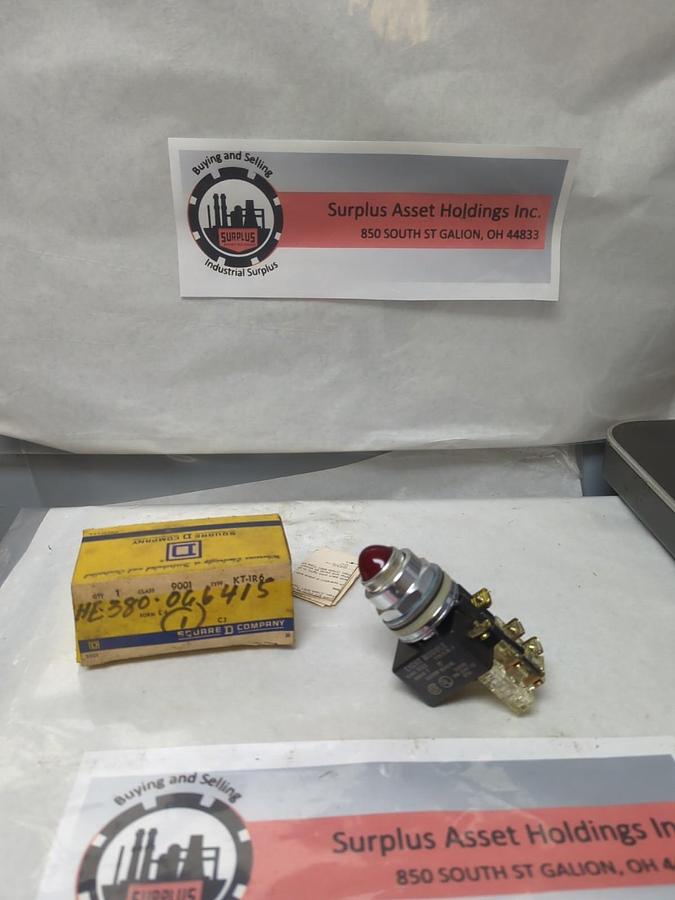 SQUARE D,9001-KT-1R6,PUSH BUTTON RED SERIES F 110/120V 50/60HZ NOS