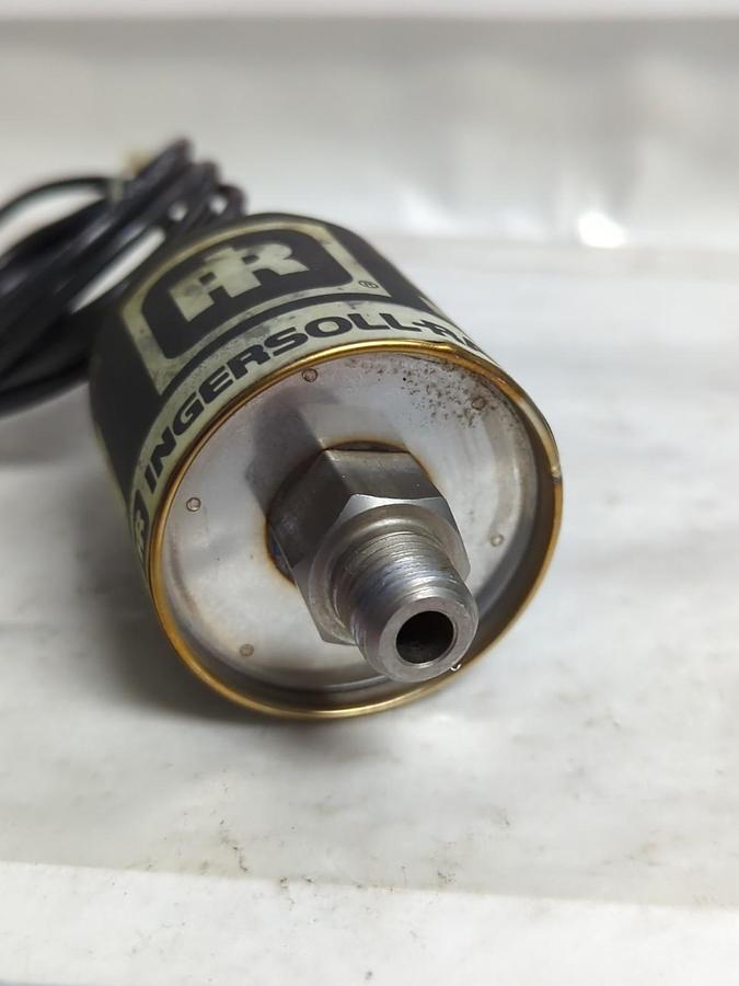 Used INGERSOLL-RAND,1X12829,PRESSURE TRANSMITTER PRE-OWNED