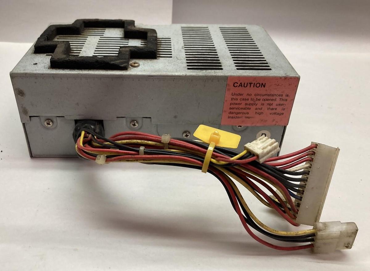 Used Unbranded,Model PS-100,Level 3 Power Supply 120/220V 3/1.5A 60/50Hz