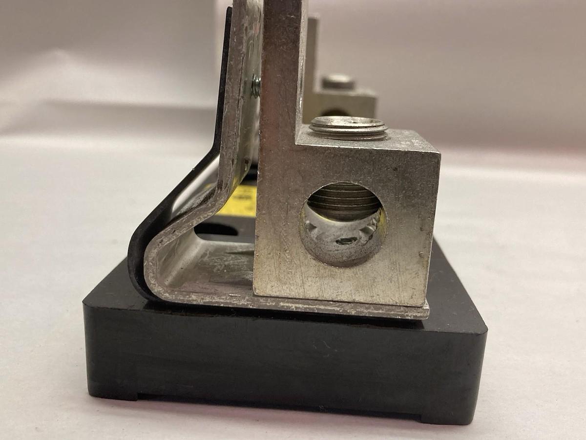 Used Bussmann,R25200-1CR,Fuse Holder
