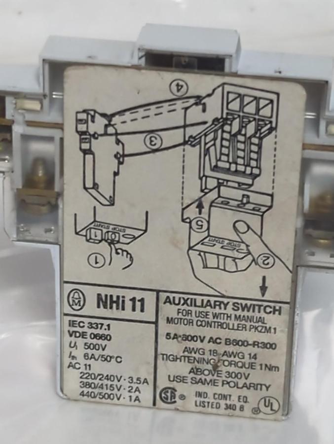Used MOELLER,NHi11,AUXILIARY CONTACT VDE 0660 LOT OF 2 PRE-OWNED