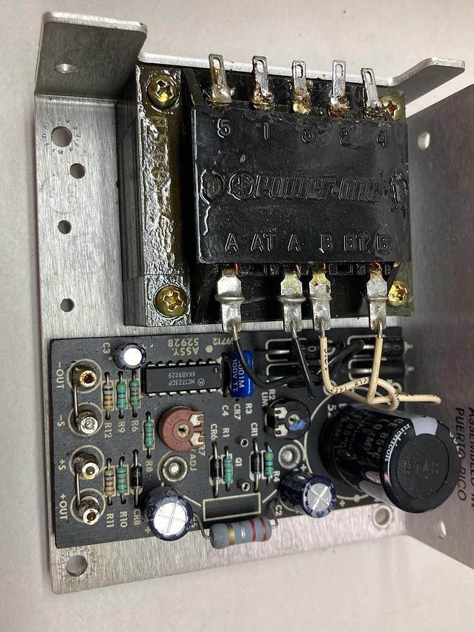 Used Power One,HB12-1.7-A,Power Supply 12VDC 1.7A