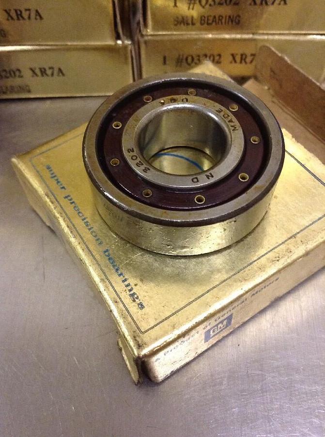 New Departure Hyatt,Q3202 XR7A,Super Precision Ball Bearings