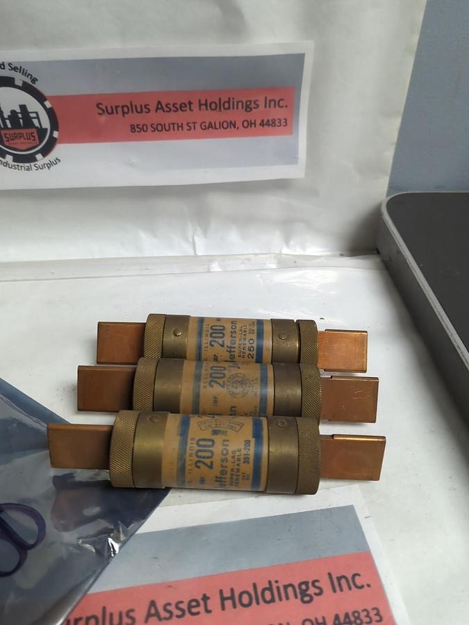 JEFFERSON,391-200,SUPER-LAG RENEWABLE 200 AMP FUSE LOT OF 3 PRE-OWNED