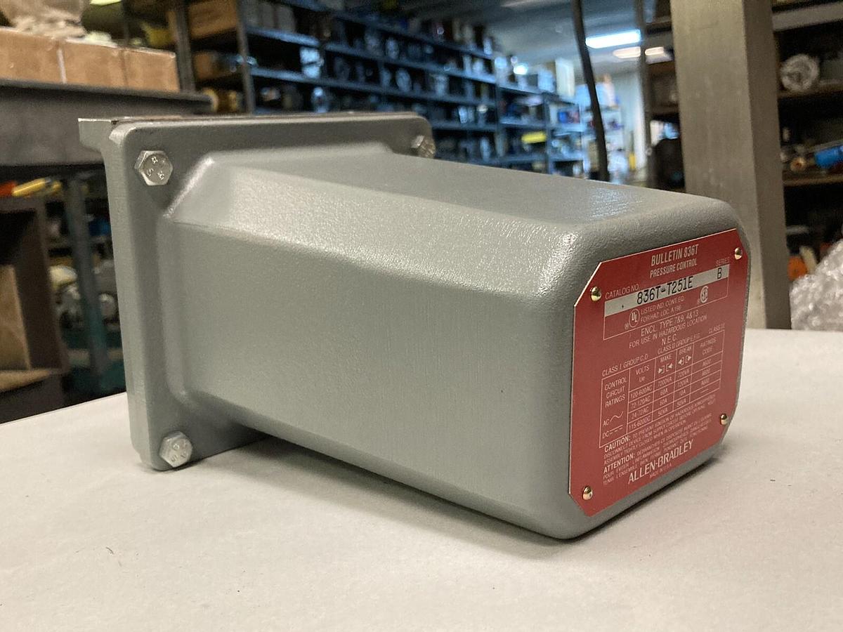 Allen Bradley,836T-T251E,Pressure Control Switch Series B