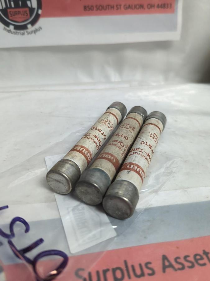 Used GOULD SHAWMUT,OTS-10,ONE-TIME 10 AMP FUSE LOT OF 3 PRE-OWNED