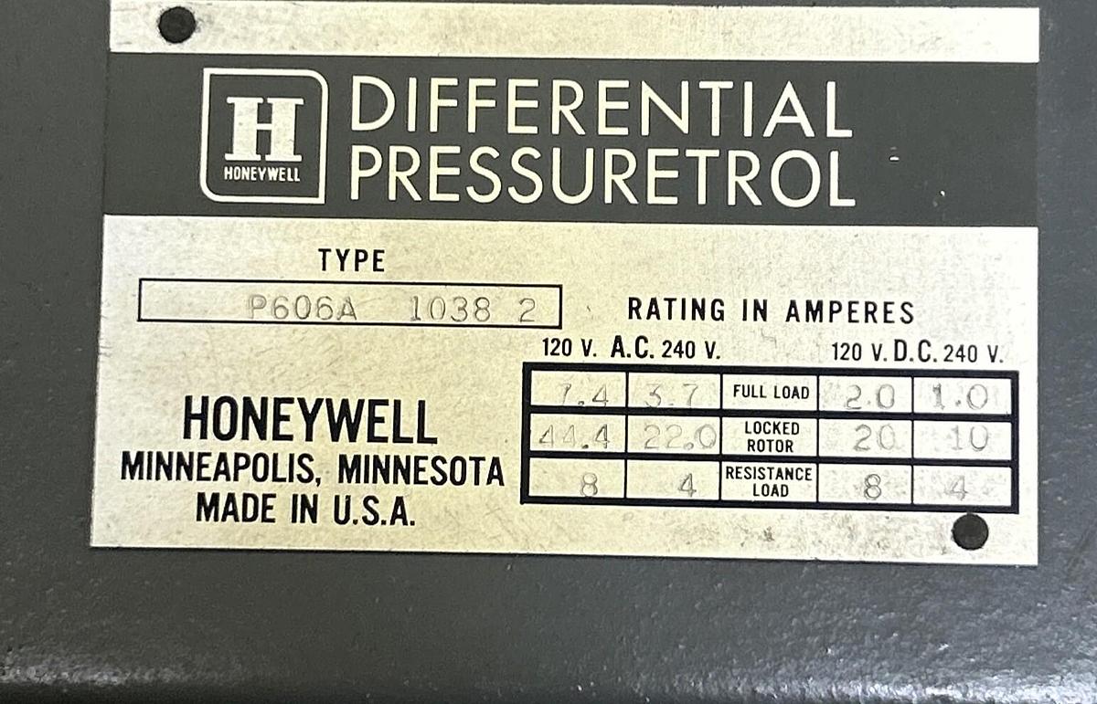 Used HONEYWELL,P606A-1038-2,PRESSURE CONTROLLER
