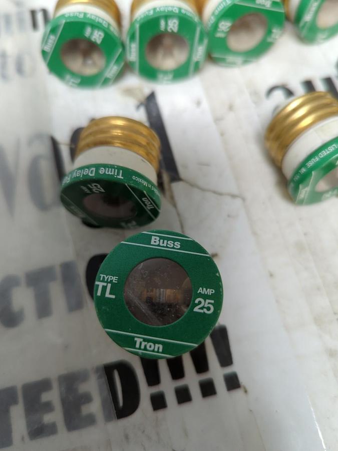 COOPER BUSSMANN,TL-25,TIME-DELAY CARTRIDGE FUSES LOT OF 16 NOS