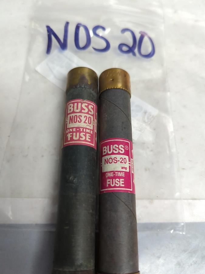 Used COOPER BUSSMANN,NOS 20,ONE-TIME 20 AMP FUSE LOT OF 2 PRE-OWNED