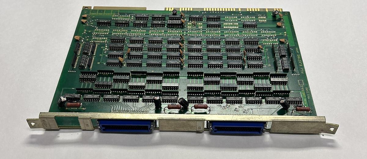 Used FUJI ELECTRIC,UM15A-C21A,PC BOARD