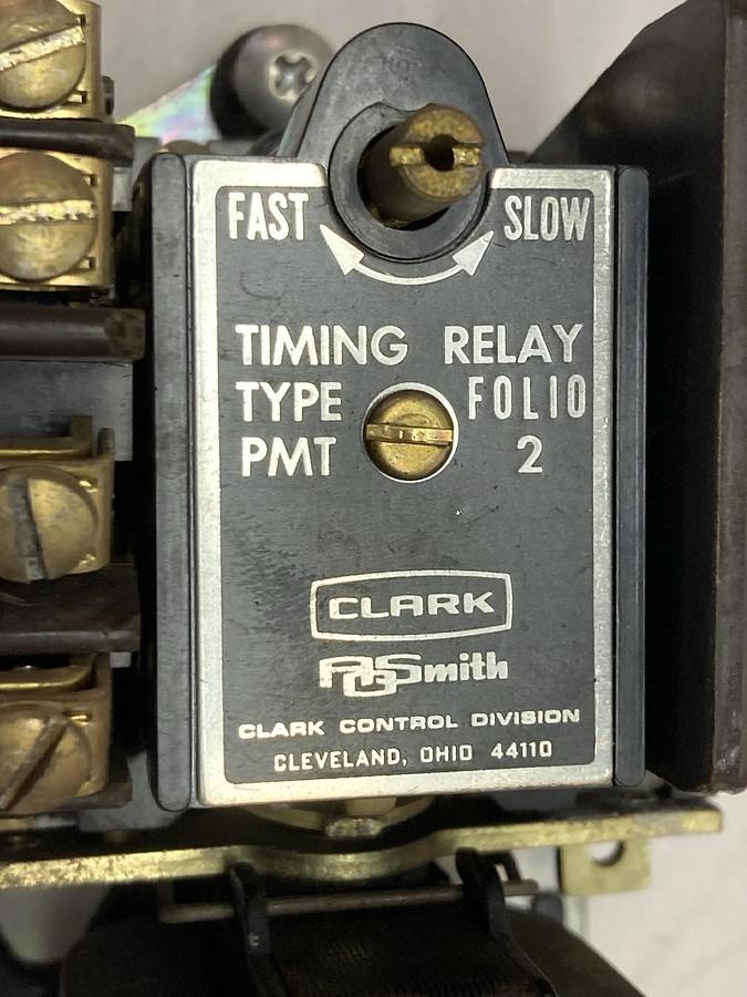Used Joslyn Clark,713UPE,Pneumatic Timing Relay 110-120Vac Type PMT