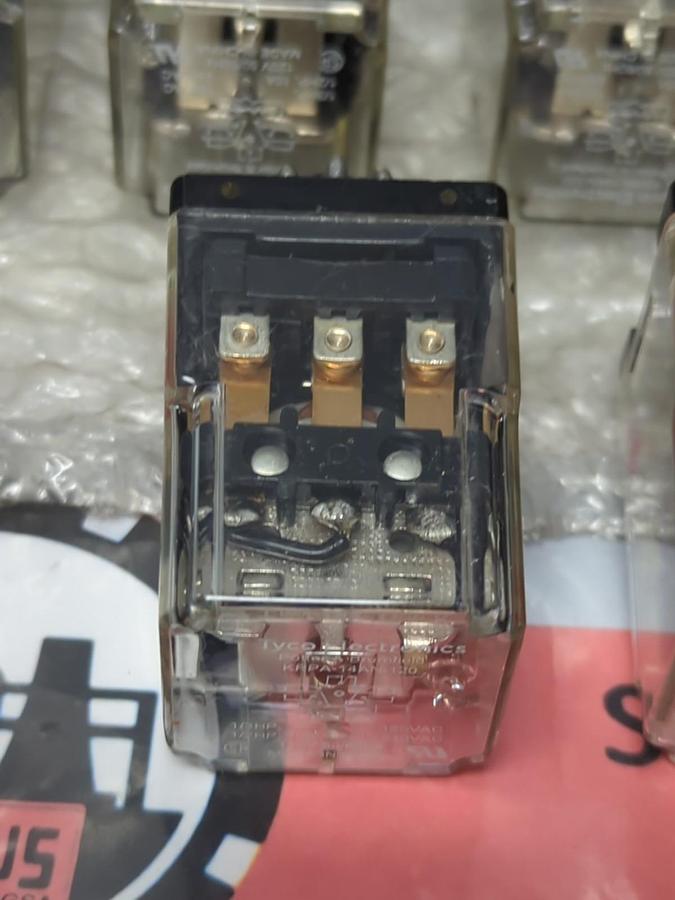 Used TYCO ELECTRONICS,KRPA-14AN-120,RELAY LOT OF 15 PRE-OWNED