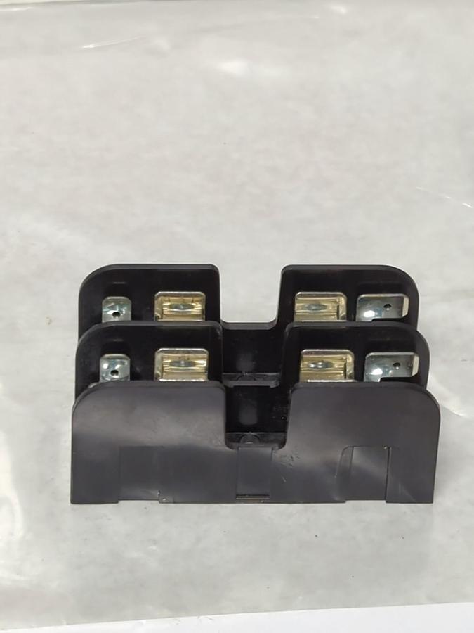 Used FERRAZ SHAWMUT,30322,FUSE HOLDER 600V-30A PRE-OWNED