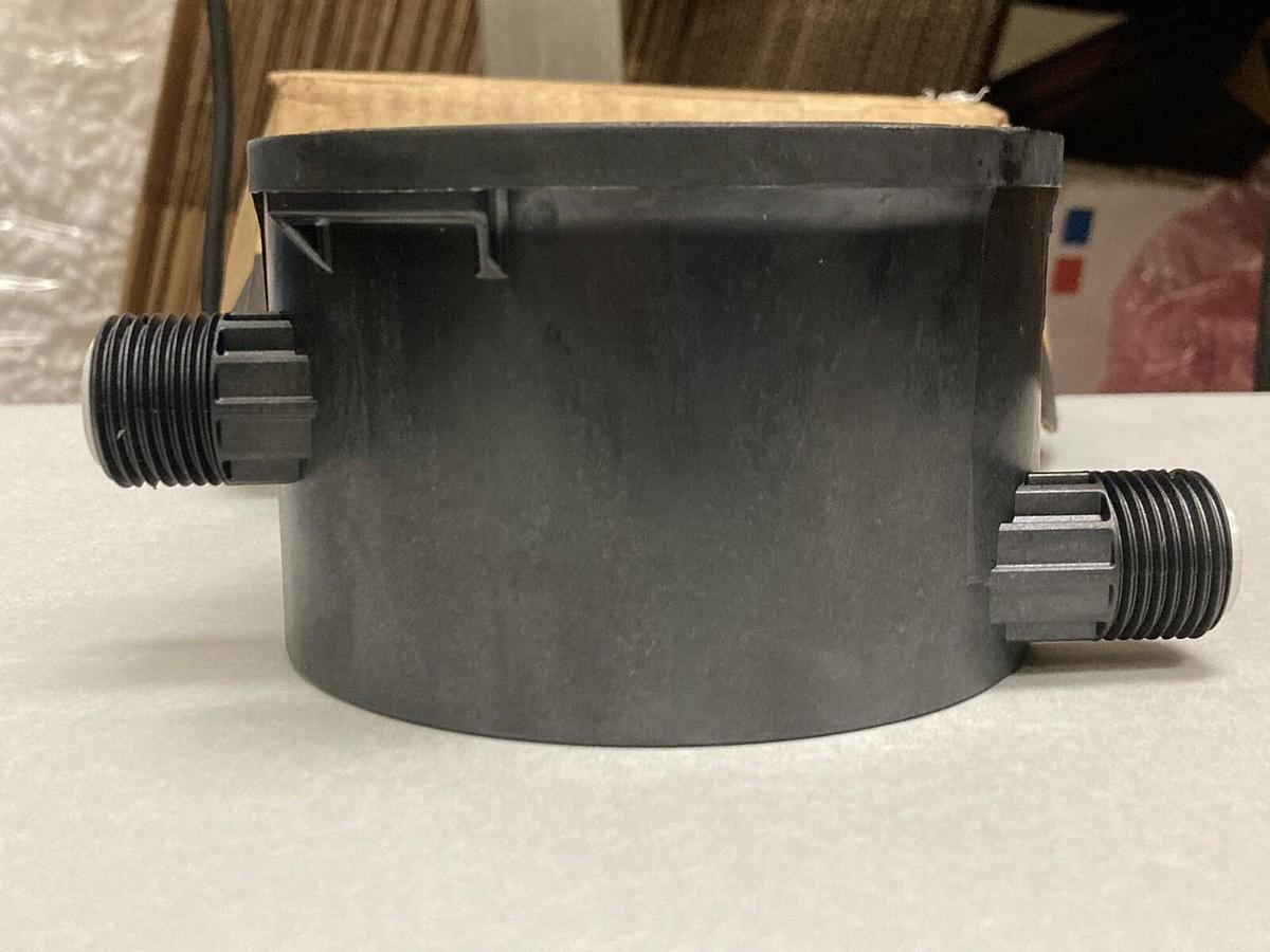 Watson Marlow,Renu 30,Santoprene PFPE Pump head 7 Bar  100 PSI  0M3.2200.GB0