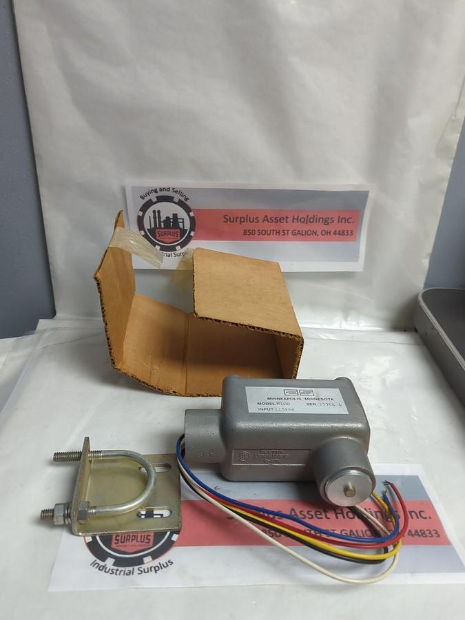 ELECTRO SENSORS,M100.SHAFT SPEED SWITCH 115VAC NOS