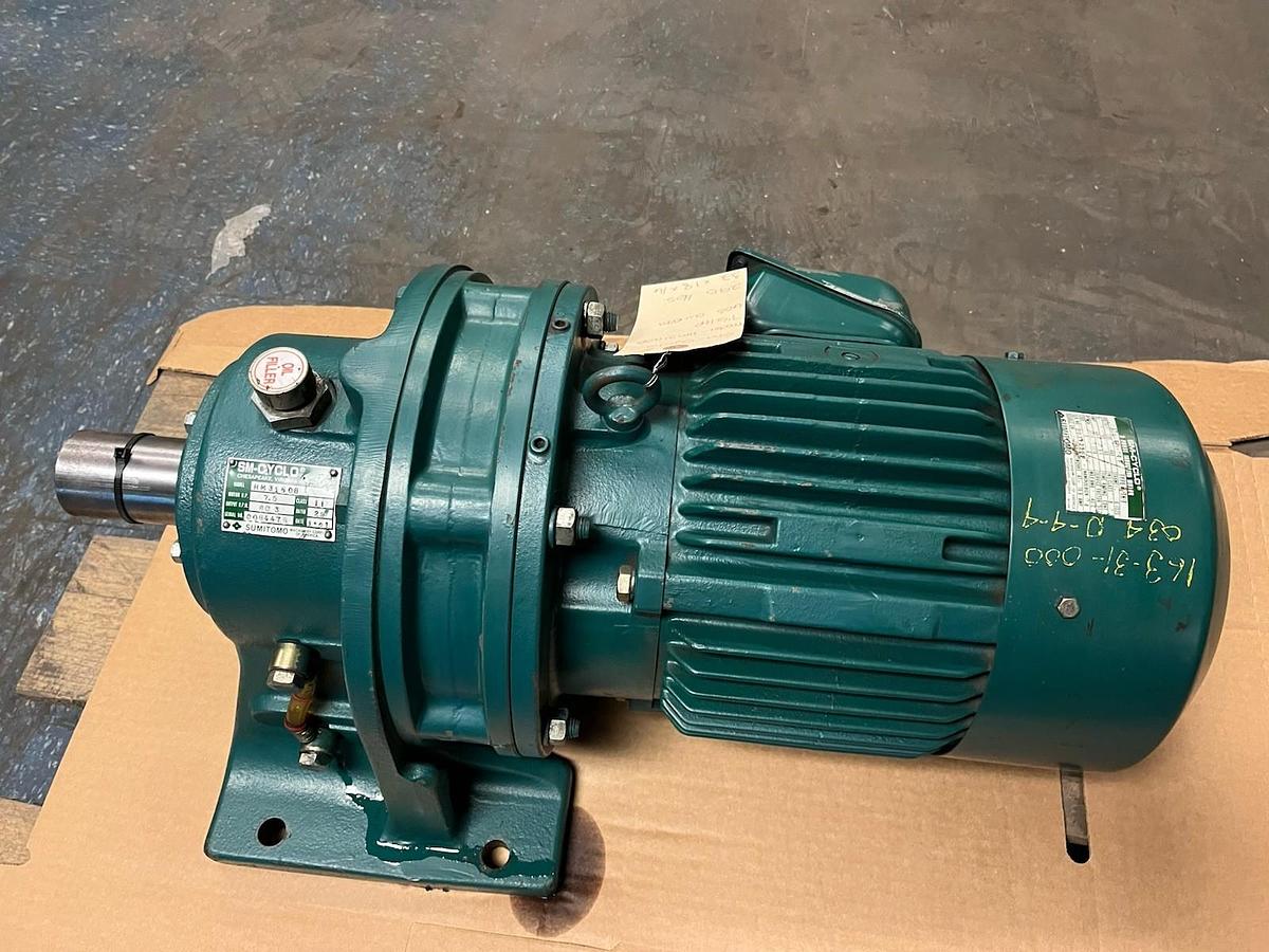 Used SUMITOMO,HM3160B,SM-CYCLO GEARMOTOR 7.5HP 60.3RPM RATIO 29