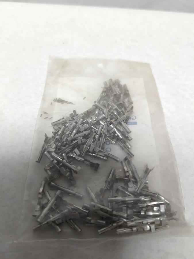 Used GC/WALDOM MOLEX,02-09-1104-C,CRIMP CONNECTOR PINS FEMALE BAG OF 100 PCS NOS