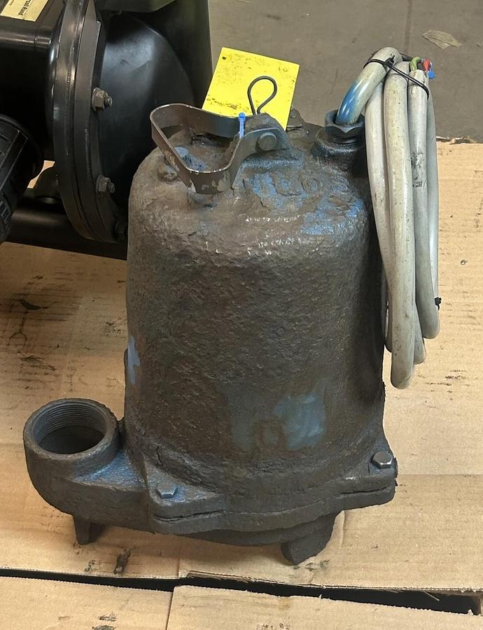 Used GOULD,WS0532A,SEWAGE EJECTOR PUMP 1HP 2"