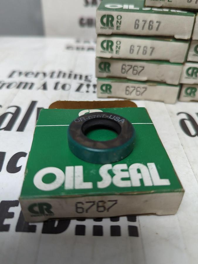 CHICAGO RAWHIDE,6767,OIL SEALS LOT OF 11 NOS