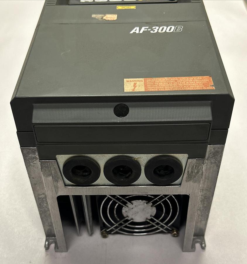 Used GENERAL ELECTRIC,6VAF343003B-A2,AC DRIVE 3HP 460V