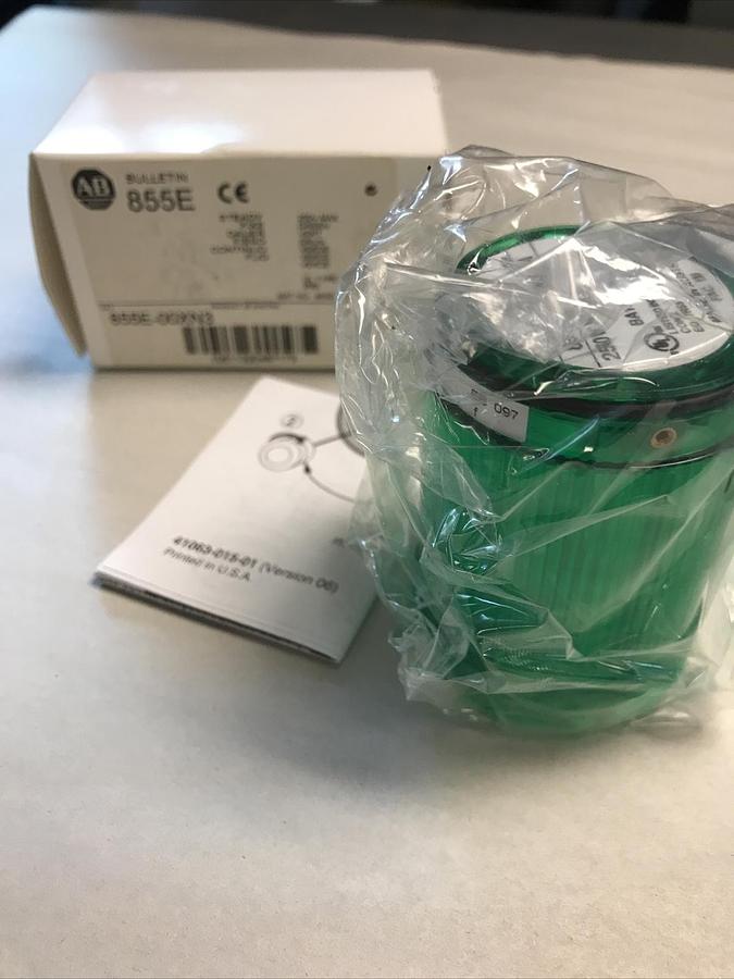 Used Allen Bradley,855E-00XN3,Steady Green Light Series A NOS