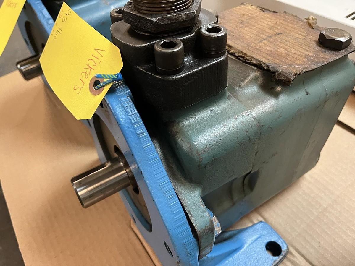 Used VICKERS,45V506-1A-20-283,HYDRAULIC VANE PUMP