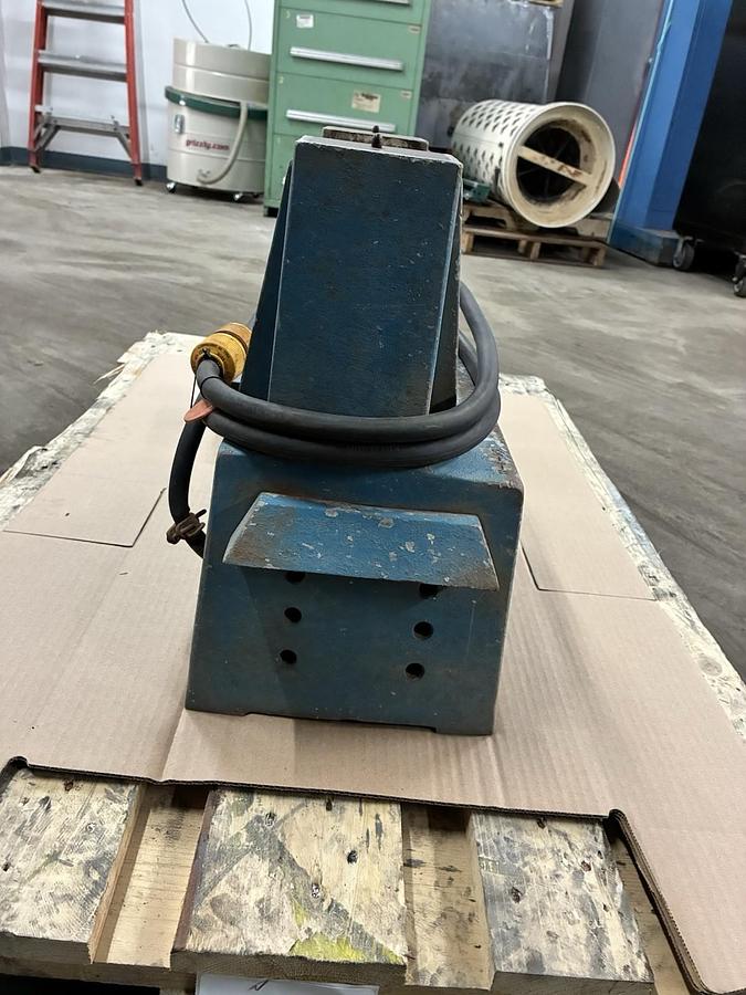 Used RECO,MODEL BC,INDUCTION BEARING HEATER 230V PHASE 1