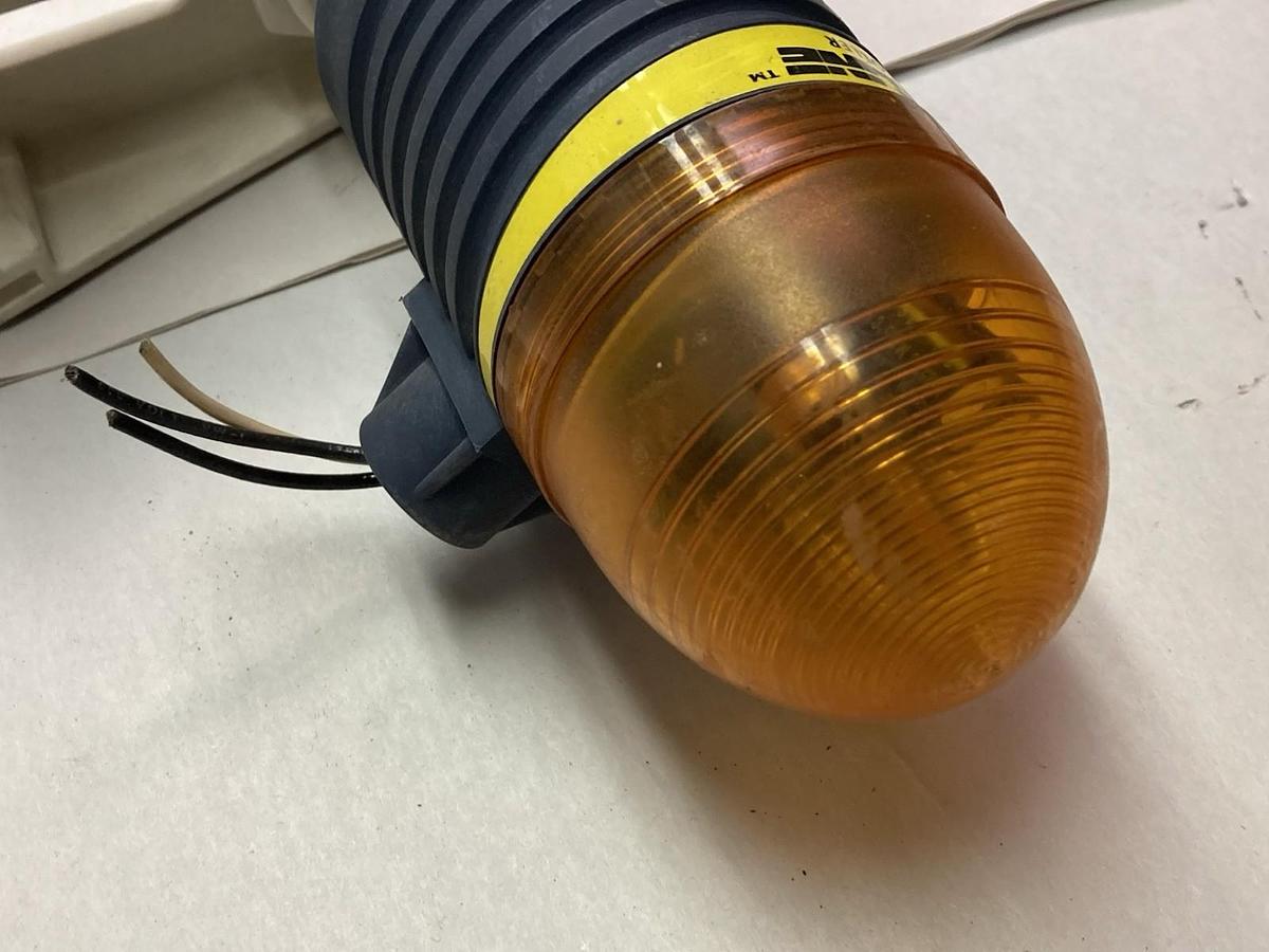 Used Flowline,LC10-1002,Level Switch and Controller Assembly 50/60Hz 0.25A 120Vac