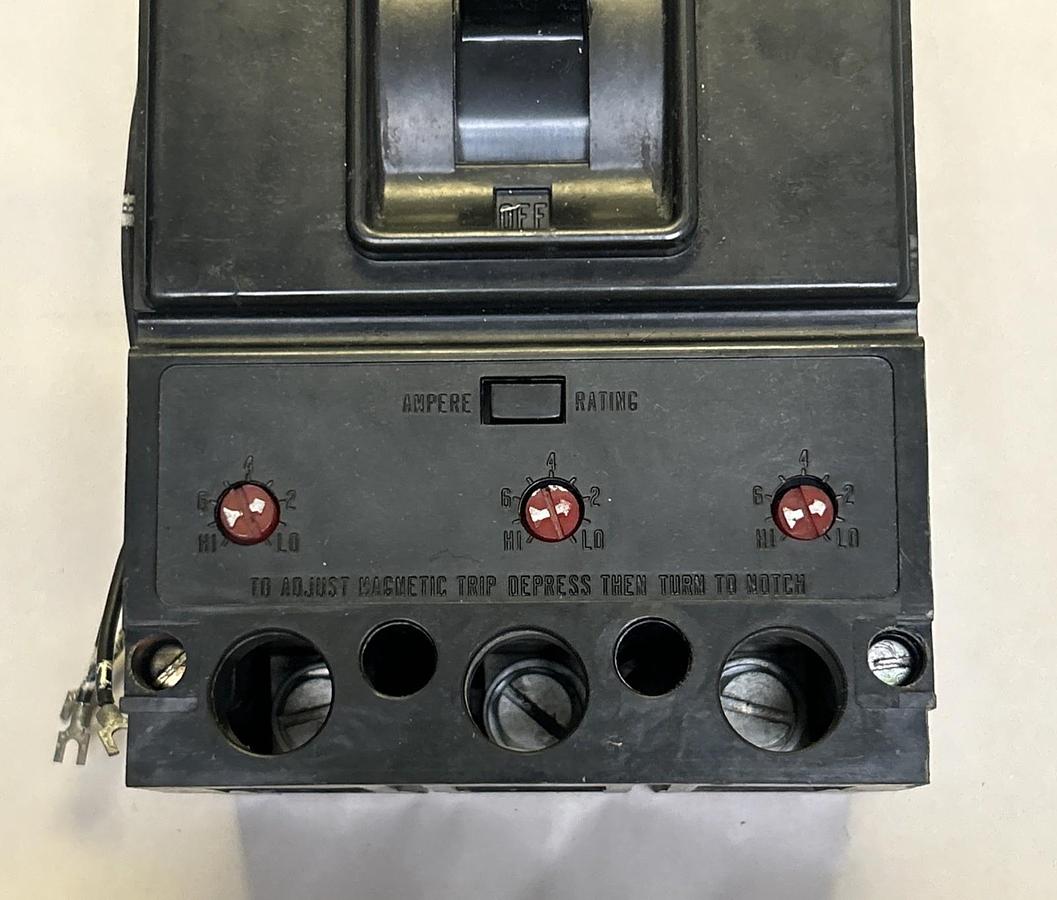 Used WESTINGHOUSE,NP28328-F,CIRCUIT BREAKER 180AMP 600V 3POLE