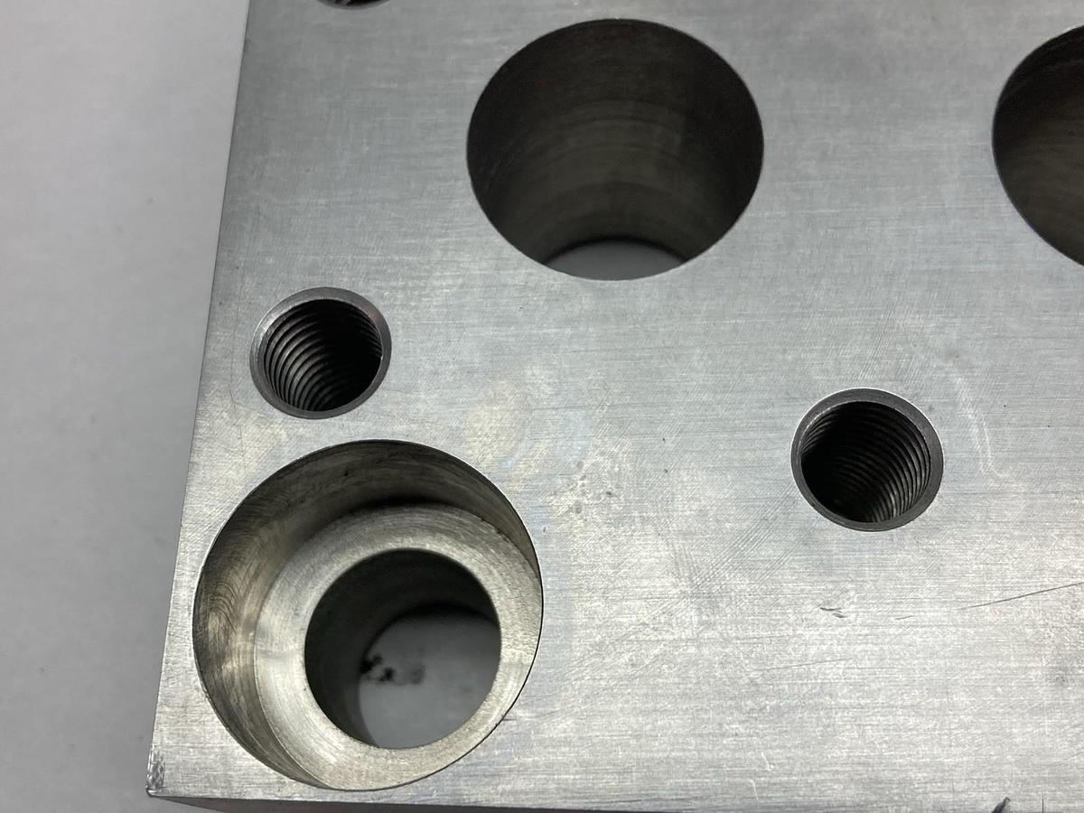 Unbranded,D-5657-B0T RC05654-1328,Valve Block