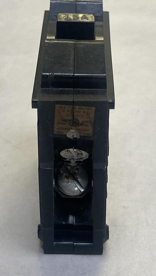 Used GENERAL ELECTRIC,R115,CIRCUIT BREAKER 15A 120/240V 1P