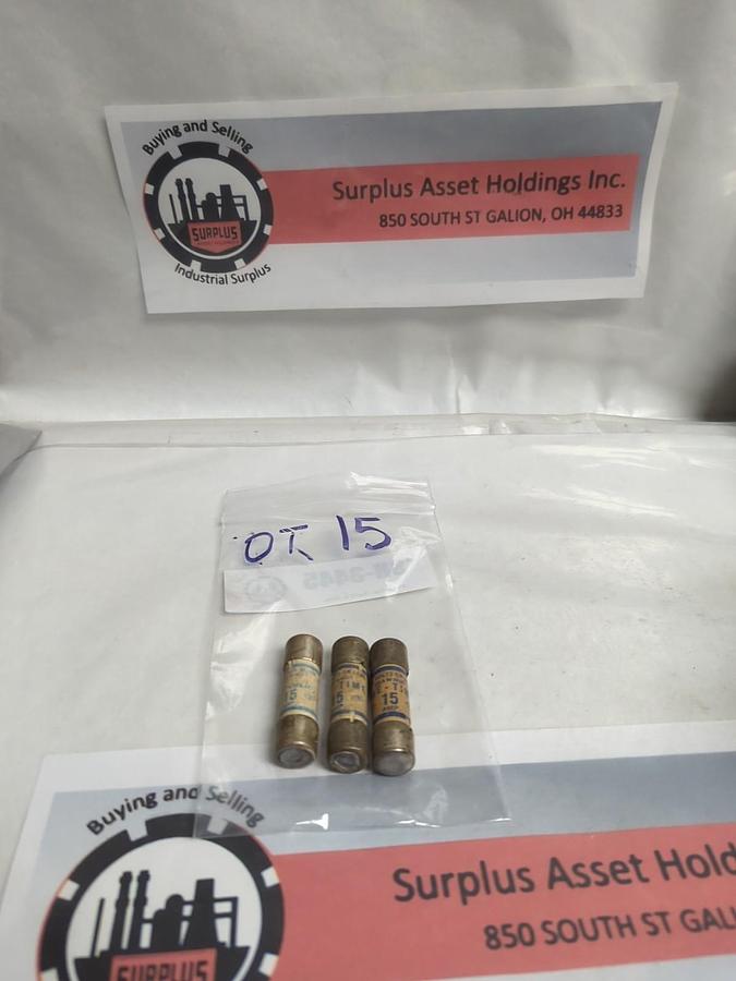 Used SHAWMUT,OT15,ONE-TIME 15 AMP FUSE LOT OF 3 PRE-OWNED