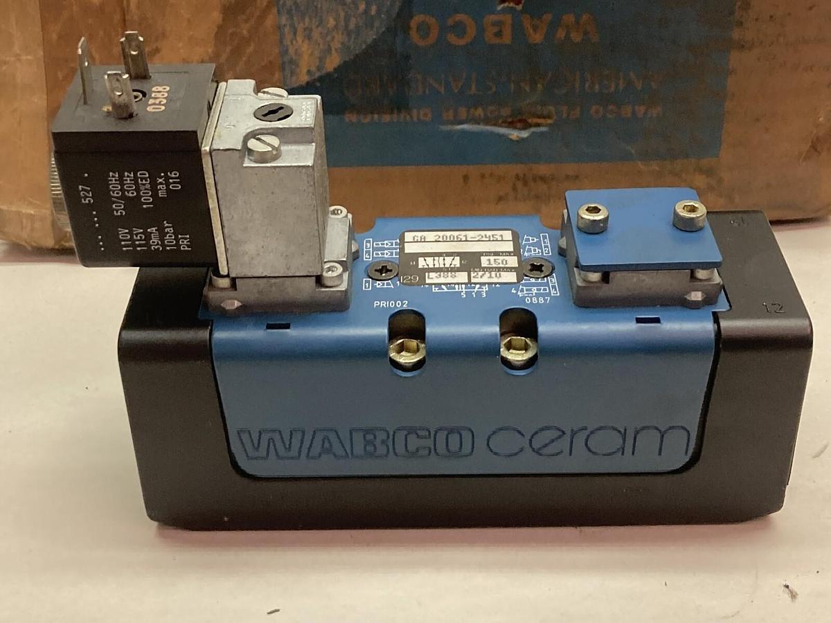 Wabco,CA 20061-2451,Pneumatic Valve