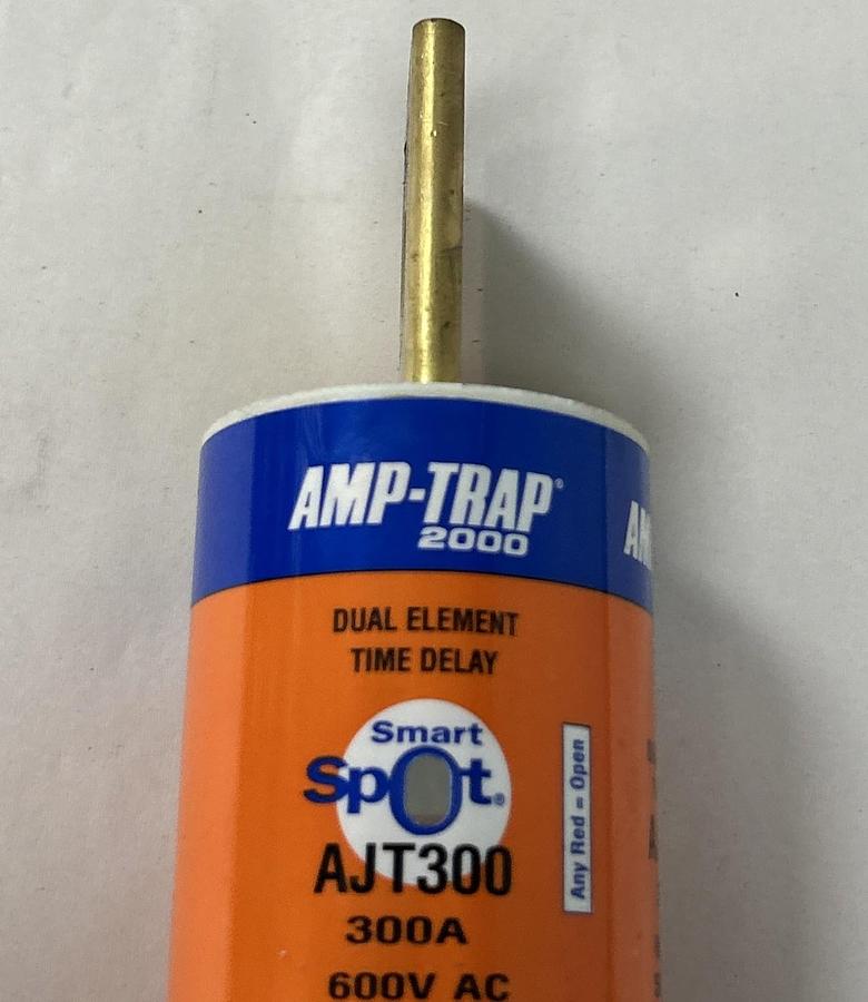 Used FERRAZ SHAWMUT,AJT300,DUAL ELEMENT TIME DELAY FUSE 300A 600V 500VDC