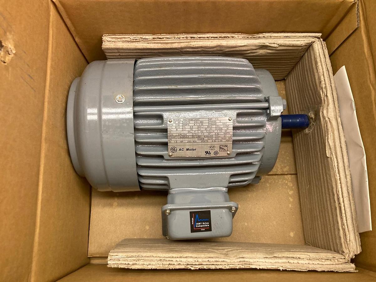 General Electric,5KE145BC202C,3-Phase AC Motor 1730rpm 1 1/2Hp 145T Frame