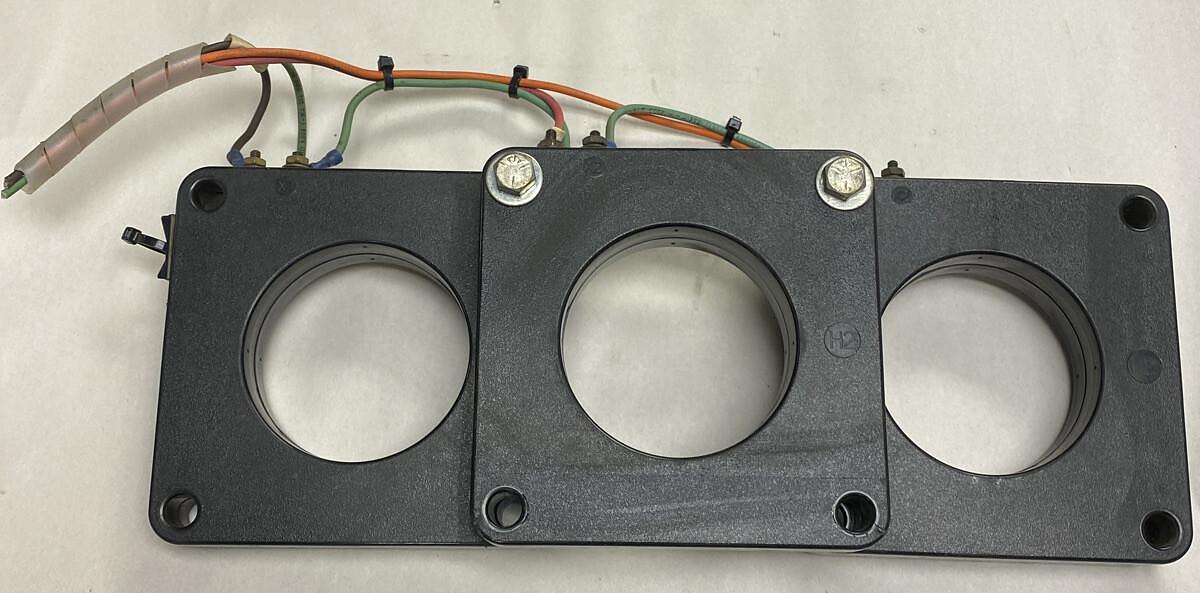 Used Instrument Transformers,8SHT-601,Current Transformer Ratio 600.5A Lot of 3