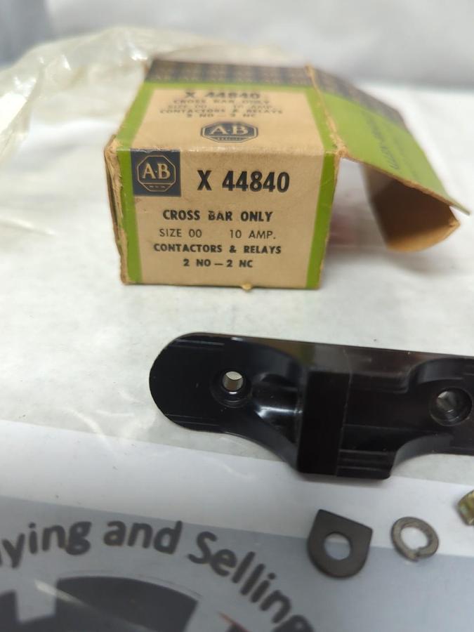 ALLEN BRADLEY,X-44840,CROSS BAR ONLY 10 AMP LOT OF 2 NOS